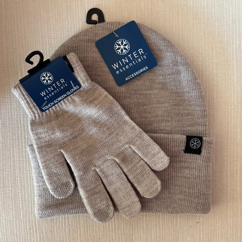 Winter Essential Touch Screen Hat & Glove Set Touch Screen Gloves